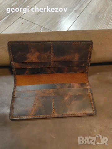 портмонета и калъфи за тютюн от естествена кожа ръчна изработка 