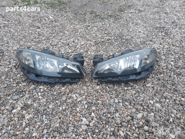 ляв и десен фар за рено лагуна 2 фейслифт 05 - 07 RENAULT LAGUNA II, снимка 2 - Части - 44057879