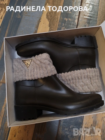 боти ботуши Guess 