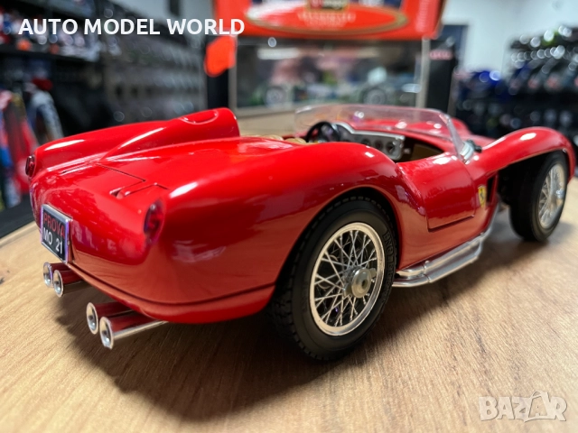 BBURAGO метална колекционерски модел FERARRI 250 TESTAROSSA 1:18, снимка 2 - Колекции - 52795234