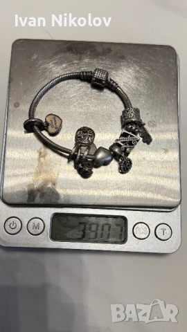 Оригинална сребърна гривна Пандора с 10 талисмана, снимка 3 - Гривни - 53699174