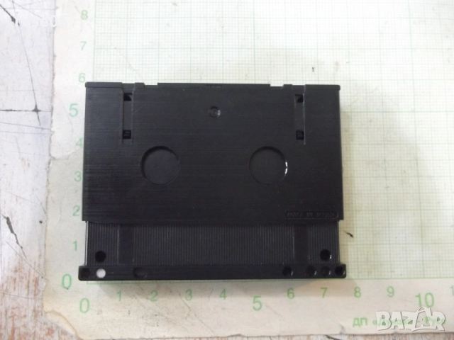 Видеокасета "Verbatim", снимка 2 - Чанти, стативи, аксесоари - 51925460