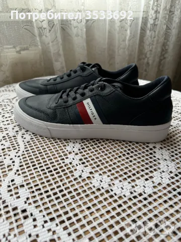 Tommy Hilfiger, снимка 1 - Кецове - 47225766