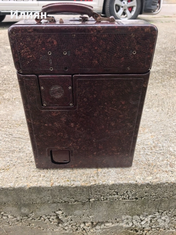 Шевна машина, снимка 7 - Антикварни и старинни предмети - 54286724