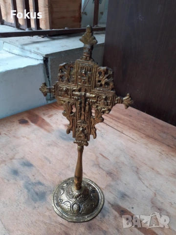 Православен бронзов настолен кръст разпятие религия икона, снимка 2 - Антикварни и старинни предмети - 54230460