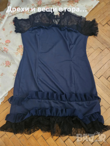 Продавам дамска рокля размер 1ХЛ НАМАЛЕНА НА 20 ЛВ