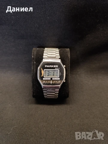 Ретро електронен часовник PARKER