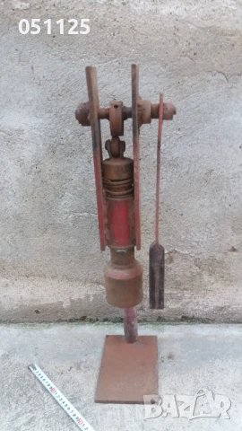 стара отлична масивна преса , снимка 11 - Антикварни и старинни предмети - 50596584