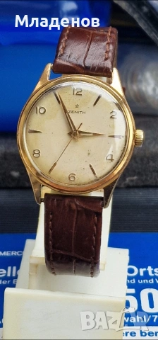 Швейцарски часовник Zenith .