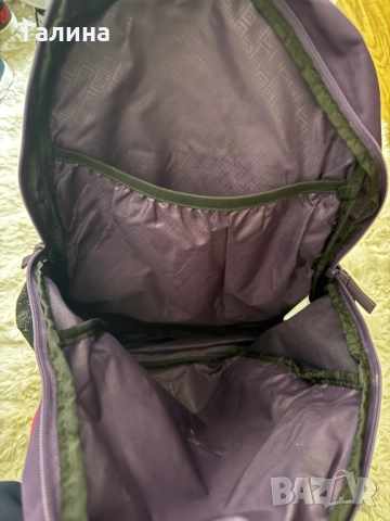 Раница Puma – лилава с розови акценти, снимка 3 - Раници - 52433946