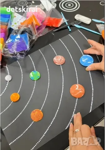 Моделин в кутийка 12бр - подскачащ пластелин, снимка 2 - Пластелини, моделини и пясъци - 49778331