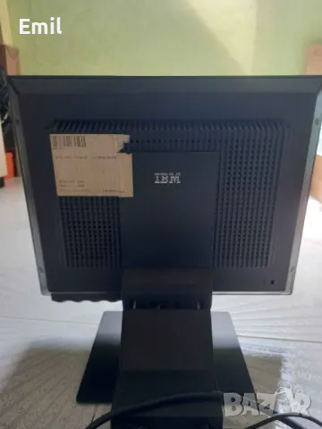 Монитор IBM T541A, снимка 3 - Монитори - 46883393