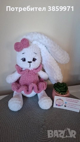 Ръчно плетено зайче , снимка 2 - Плюшени играчки - 51579736