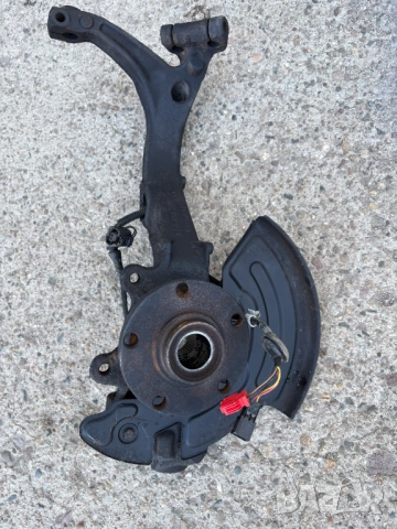 Шенкел главина за Skoda Superb/Шкода Супърб I Sedan (12.2001 - 03.2008), позиция: предна, дясна