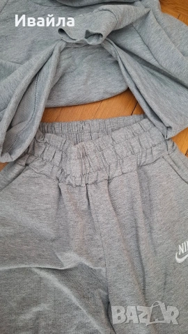 комплект Nike , снимка 2 - Спортни екипи - 53809140