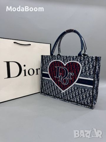 Christian Dior • Стилни Дамски Чанти • Различни Цветове , снимка 2 - Чанти - 46721219