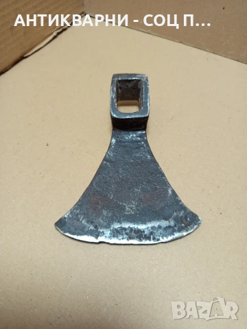 Соц Стара Ръчно Кована Мотичка Номер 1. Тегло 0.650кг., снимка 2 - Антикварни и старинни предмети - 50704622