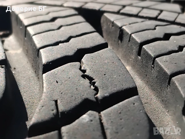 Гуми 215 65 15 Кумхо Kumho 2 броя. Нов внос. Не са нови! , снимка 2 - Гуми и джанти - 53670963