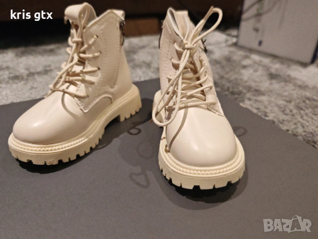 Нови детски боти 27 номер – бежови еко кожа, цип, снимка 2 - Детски боти и ботуши - 53484673