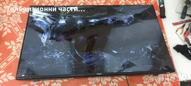 Finlux 43-FFA-6230F със счупен екран VES430UNFH-L3-Z01/17MB186 080323R2A/17IPS62 261121R10/PT430CT03