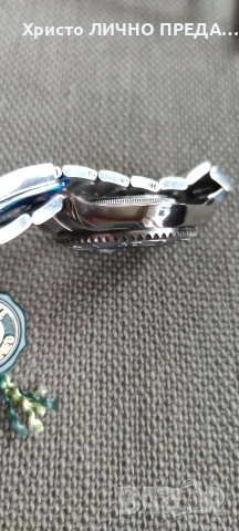 Rolex Yacht-Master 40 Oyster, 40 mm, Oystersteel and platinum Reference 126622, снимка 10 - Мъжки - 52891939