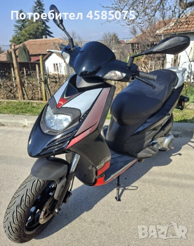 Aprilia Sr 125 Motard / Априлия Ср 125 ТОП СЪСТОЯНИЕ, снимка 3 - Мотоциклети и мототехника - 53847353