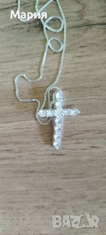 сребърен кръст с цирконии, снимка 2 - Колиета, медальони, синджири - 46294522