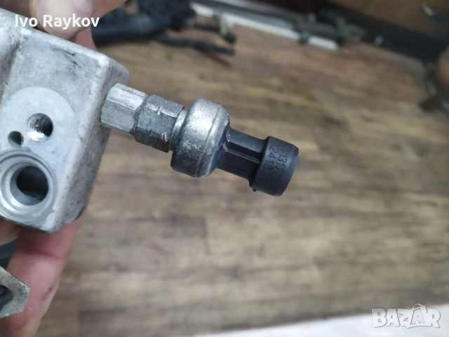 Датчик на налягането на климатика OPEL ZAFIRA A (F75_) 0913172 , снимка 4 - Части - 51656752