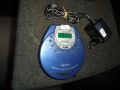 Qonix mini CD player, снимка 1 - MP3 и MP4 плеъри - 45351307