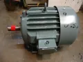 Трифазен ел. мотор 3кв -940об/мин., снимка 1