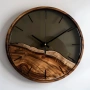 Стенен часовник от естествена дървесина по поръчка, снимка 5