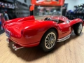 BBURAGO метална колекционерски модел FERARRI 250 TESTAROSSA 1:18, снимка 2