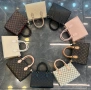 Louis Vuitton ⚜️ Дамски Чанти , снимка 1