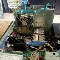 Двупроцесорна 8-ядрена работна станция DELL Precision T5400, снимка 9 - Работни компютри - 45927105