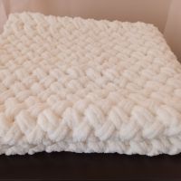  НОВО бяло бебешко одеяло, размер 78/87 см, Спиди, снимка 2 - Спално бельо и завивки - 45718828