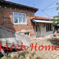 Евтина къща в село Ябълково, снимка 1 - Къщи - 45526439