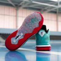 Nike Lebron 9 LFC мъжки маратонки, снимка 2 - Маратонки - 45263856