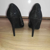 Дамски обувки, снимка 1 - Дамски ежедневни обувки - 44941833