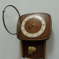 № 7474 стар стенен часовник  Hermle   - с гонг на половин и цял / кръгъл час  , снимка 3 - Други ценни предмети - 45179979
