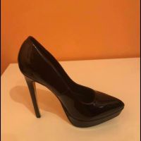 Обувки, снимка 1 - Дамски обувки на ток - 46009137