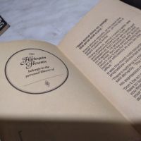 A grand illusion Maura Mcgiveny любовен рома на английски, снимка 5 - Художествена литература - 45595291