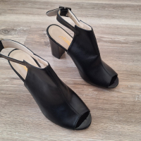 Чисто нови черни сандали на ток, снимка 8 - Сандали - 45019136