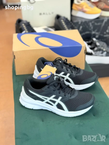 Дамски маратонки ASICS 69.99 лв, снимка 1