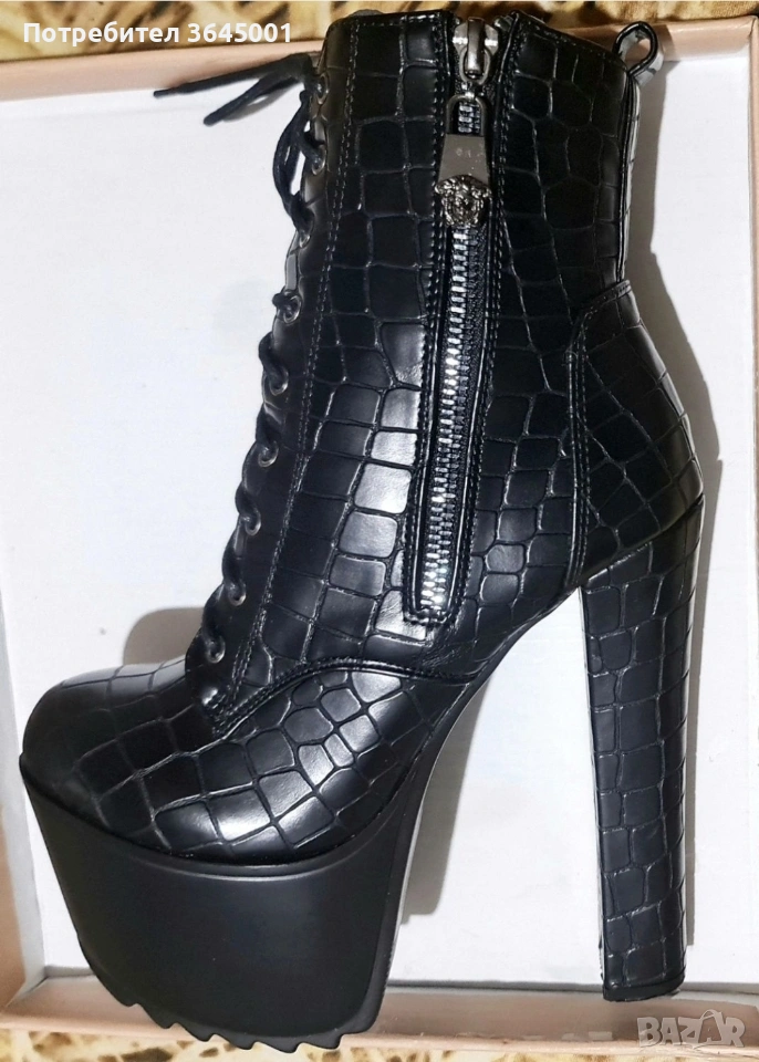 Луксозни дамски черни боти от релефна изкуствена кожа с висок ток и платформа-олекотени . N36 НОВИ , снимка 1
