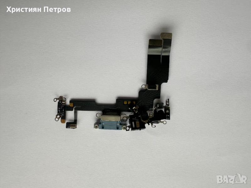 Лентов кабел с USB букса зареждане + захранване + микрофон за iPhone 14, снимка 1