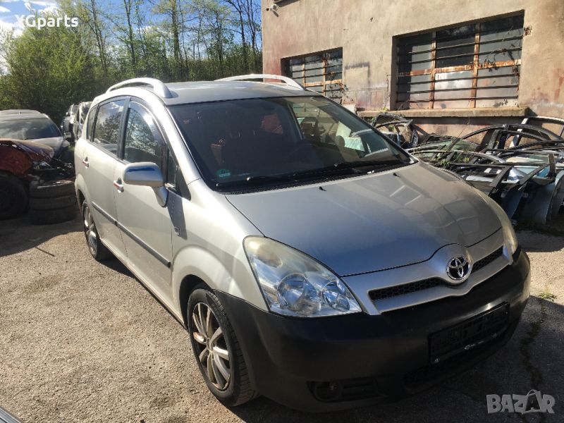 Toyota Corolla Verso 2.2d4d 136 к.с 2006г. на части, снимка 1