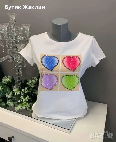 Дамска тениска със сърчица, снимка 1
