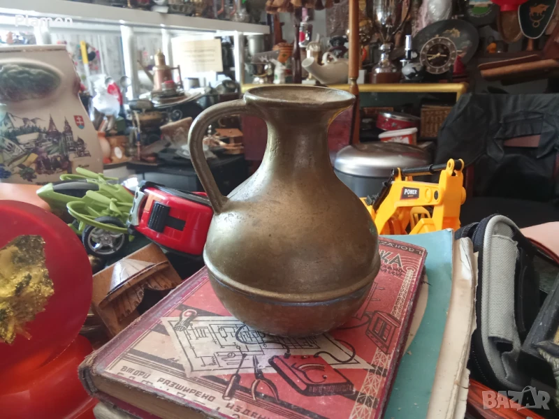 Малка месингова кана, снимка 1