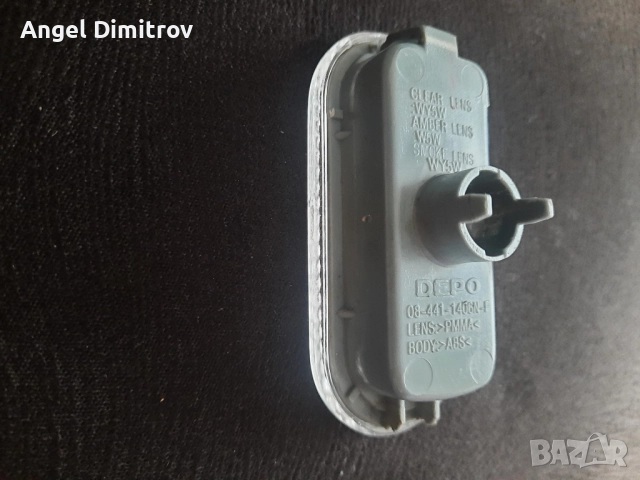 Продавам мигач за калник за Пасат-96-2000 г. -б- 5 и Голф  4, снимка 3 - Части - 52134195