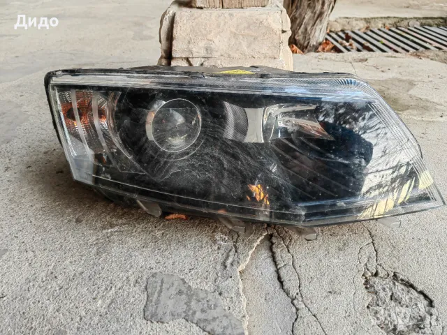 Фар Skoda Octavia Bi-Xenon LED десен/Фар Шкода Октавиа Оригинален, снимка 2 - Части - 48002094